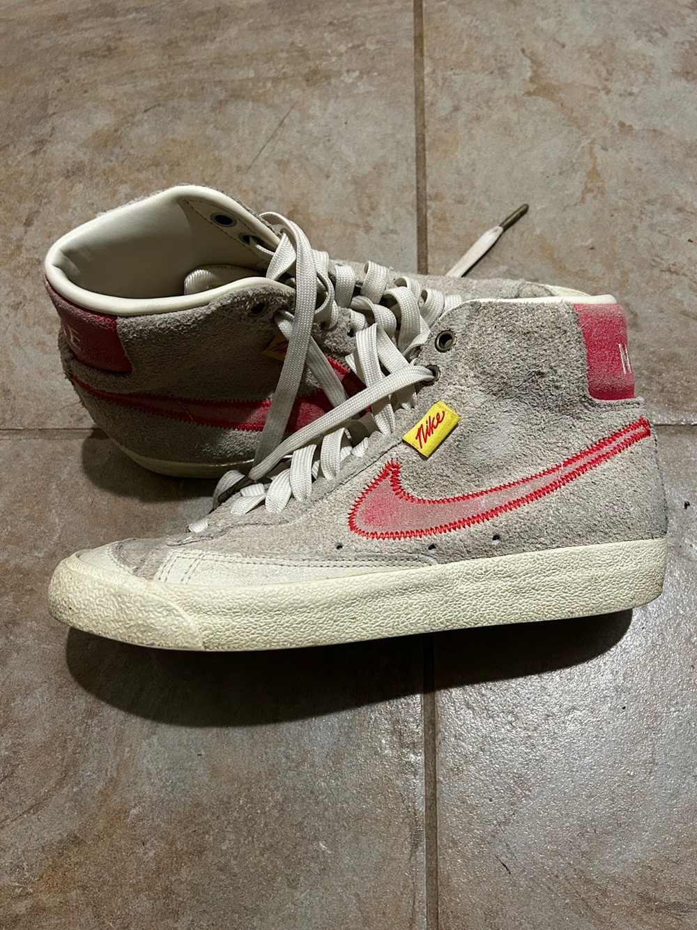 Nike Kids High-Top Suede Sneakers in Gray with Pink Swoosh